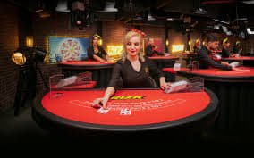 qq2212 kasino live suasana meja dealer profesional streaming real-time Indonesia terpercaya
